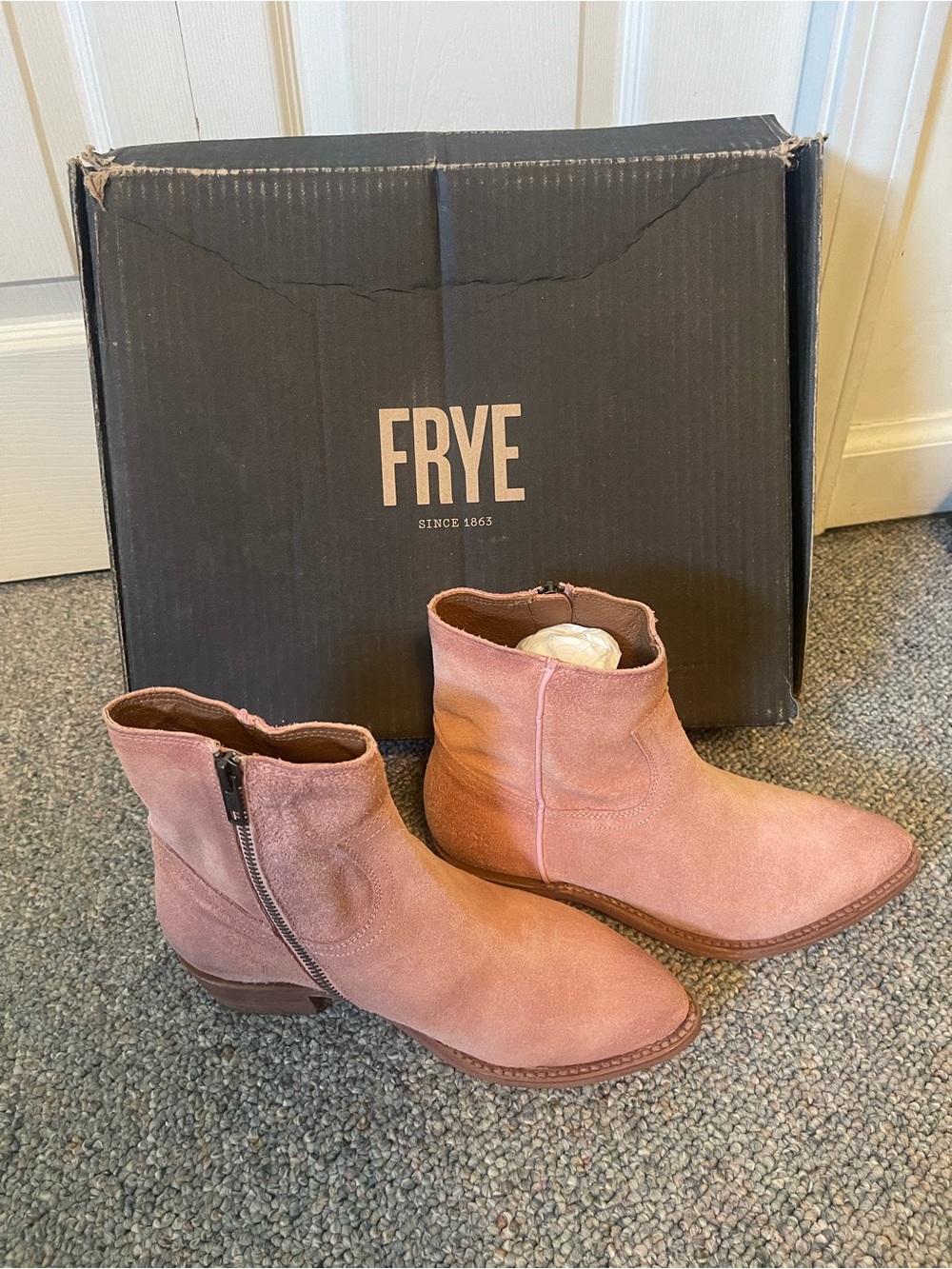 NIB Frye Billy Inside Zip Suede Boots Pink Blush Short Booties Size 6M